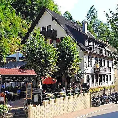 Schuetzen Hotel