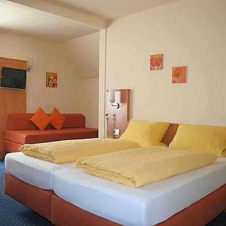 Schuetzen Hotel 3*